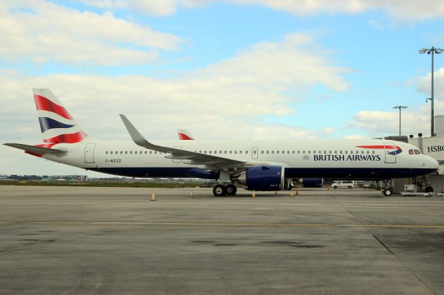 Airbus A321neo (G-NEOZ) - Parked on Stand 503 on 31-Mar-20 prior to operating flight BAW1454 to EGPH.