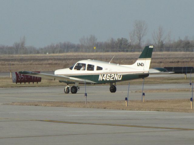 Piper Cherokee (N462ND)