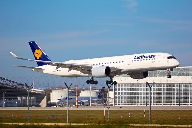Airbus A350-900 (D-AIXG)
