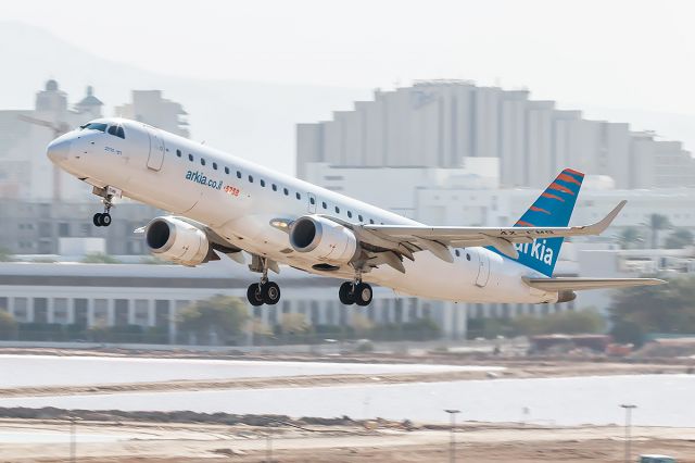 Embraer ERJ-190 (4X-EMB)