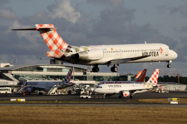 Boeing 717-200 (EI-EXB)