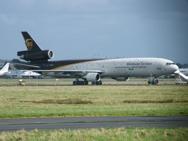 Boeing MD-11 (N277UP) - N277UP MD11F MSN 48578/588  PARKED ON TWXY 11 AFTER DIVERTING TO SHANNON FOR TECH REASONS.SEEN HERE ON 27/02/2011