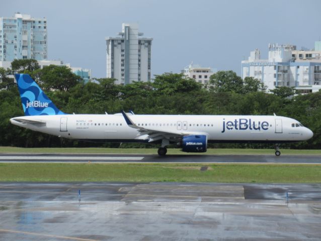 Airbus A321neo (N2105J)