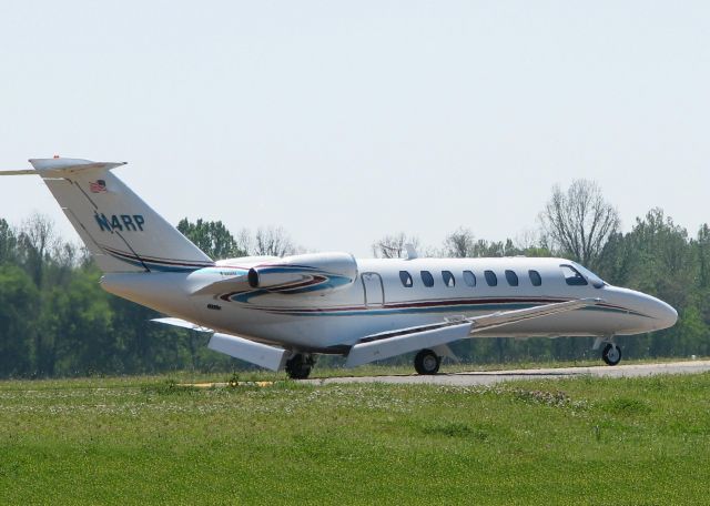 Cessna Citation CJ1 (N4RP) - Turning onto taxiway Foxtrot after landing on 32 at the Shreveport Downtown airport.
