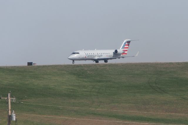 Canadair Regional Jet CRJ-200 (N262PS)