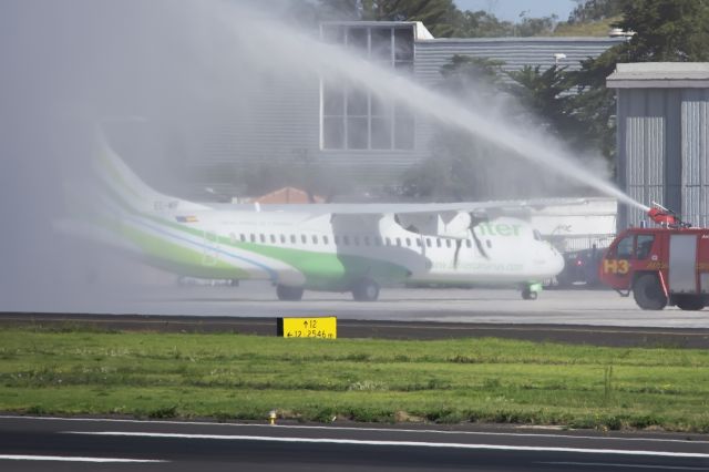 ATR ATR-72 (EC-MIF) - First flight from Gran Canaria to Tenerife norte with hosting included water Arch of the first ATR72-600 of Binter Canariasbr /CN1278