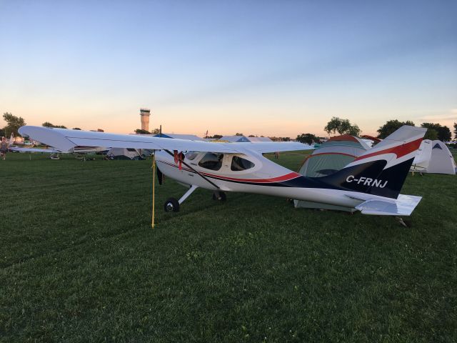 STODDARD-HAMILTON Glasair (C-FRNJ)