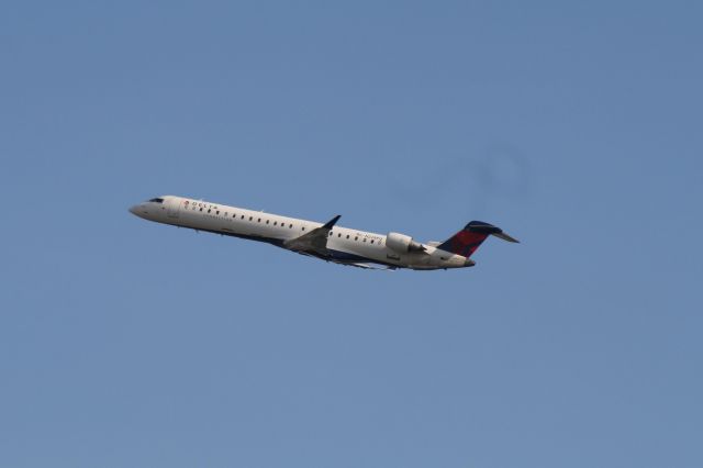 Canadair Regional Jet CRJ-900 (N228PQ) - Departing Montreal-Trudeau on 06R