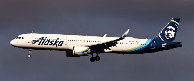 Airbus A321 (N929VA)