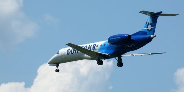 Embraer ERJ-135 (N16525) - About to touch down is this 2001 Contour Airlines Embraer 135ER in the Summer of 2023.