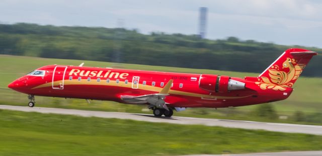 Canadair Regional Jet CRJ-100 (VQ-BNE)