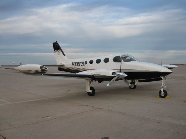 Cessna 335 (N335TS)