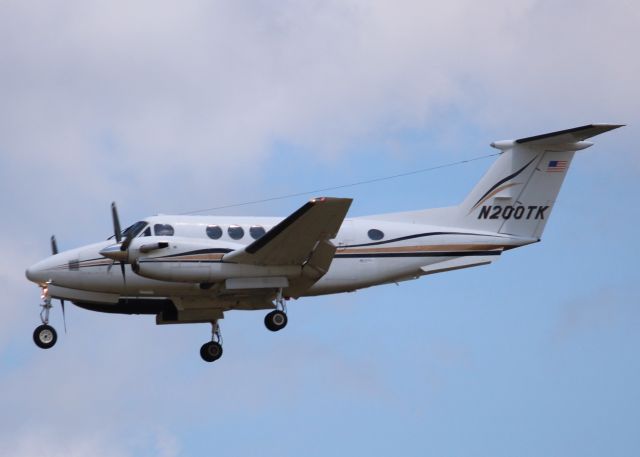 Beechcraft Super King Air 200 (N200TK) - At Shreveport Regional,,