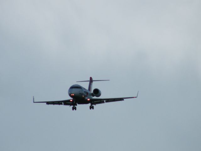 Canadair Challenger (HB-JRC) - HB JRC CL 600 ON ARRIVAL TO SHANNON SAT 15/12/12 SAZ 461