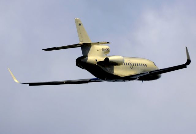 Dassault Falcon 900 (9H-GMT) - Comlux Maltabr /12/05/2012