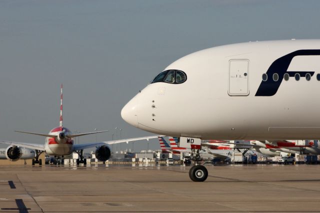 Airbus A350-900 (OH-LWD)