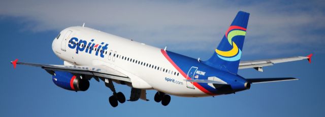 Airbus A320 (N613NK) - Departing runway 25.