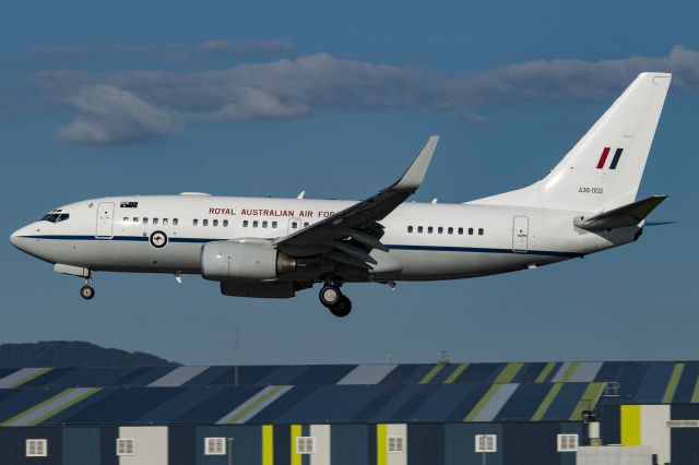 Boeing 737-700 (A36002)