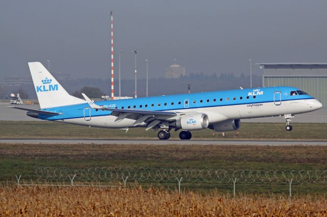 Embraer ERJ-190 (PH-EZE)