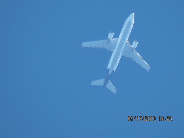 Airbus A300F4-600 (N725FD)