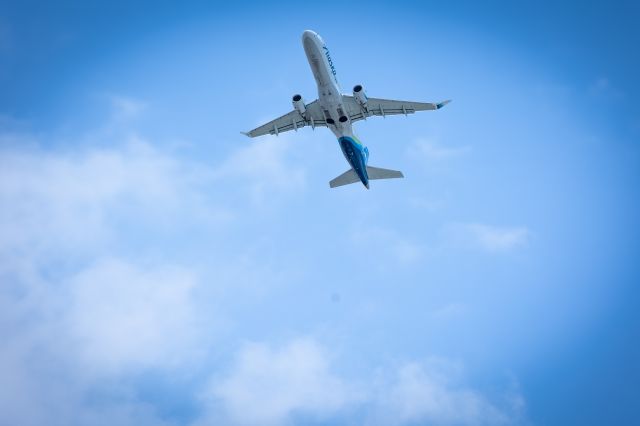 Embraer 175 — - Alaska Skywest E175 departing from KSAN, captured from Liberty Station