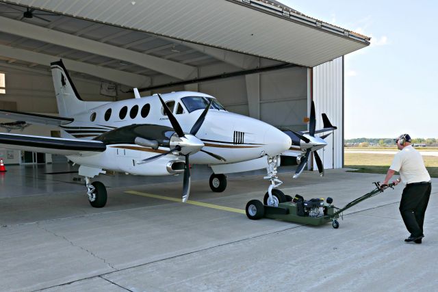 Beechcraft King Air 90 (N524CV)