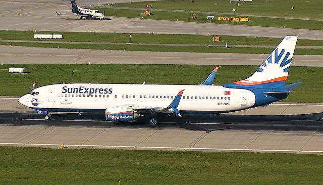 Boeing 737-800 (TC-SOF)