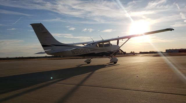 Cessna Skylane (N90391) - Second picture test on a Samsung S9 br /02-29-2020