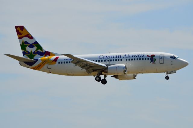 BOEING 737-300 (VP-CAY) - Cayman Airways B737-300 VP-CAY Arriving KDFW 08/21/2013