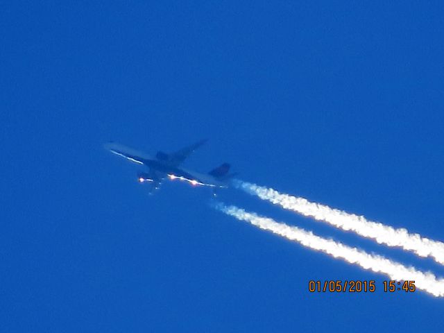 Boeing 757-200 (N679DA) - Delta Airlines flight 1916 from DEN to ATL over Northeastern Oklahoma at 35,000 feet.