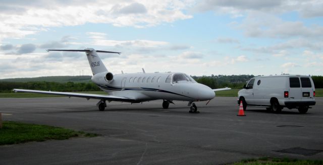 Cessna Citation CJ3 (N752JS) - Shown here is a 2008 Cessna Citation CJ3 in the Spring of 2025.