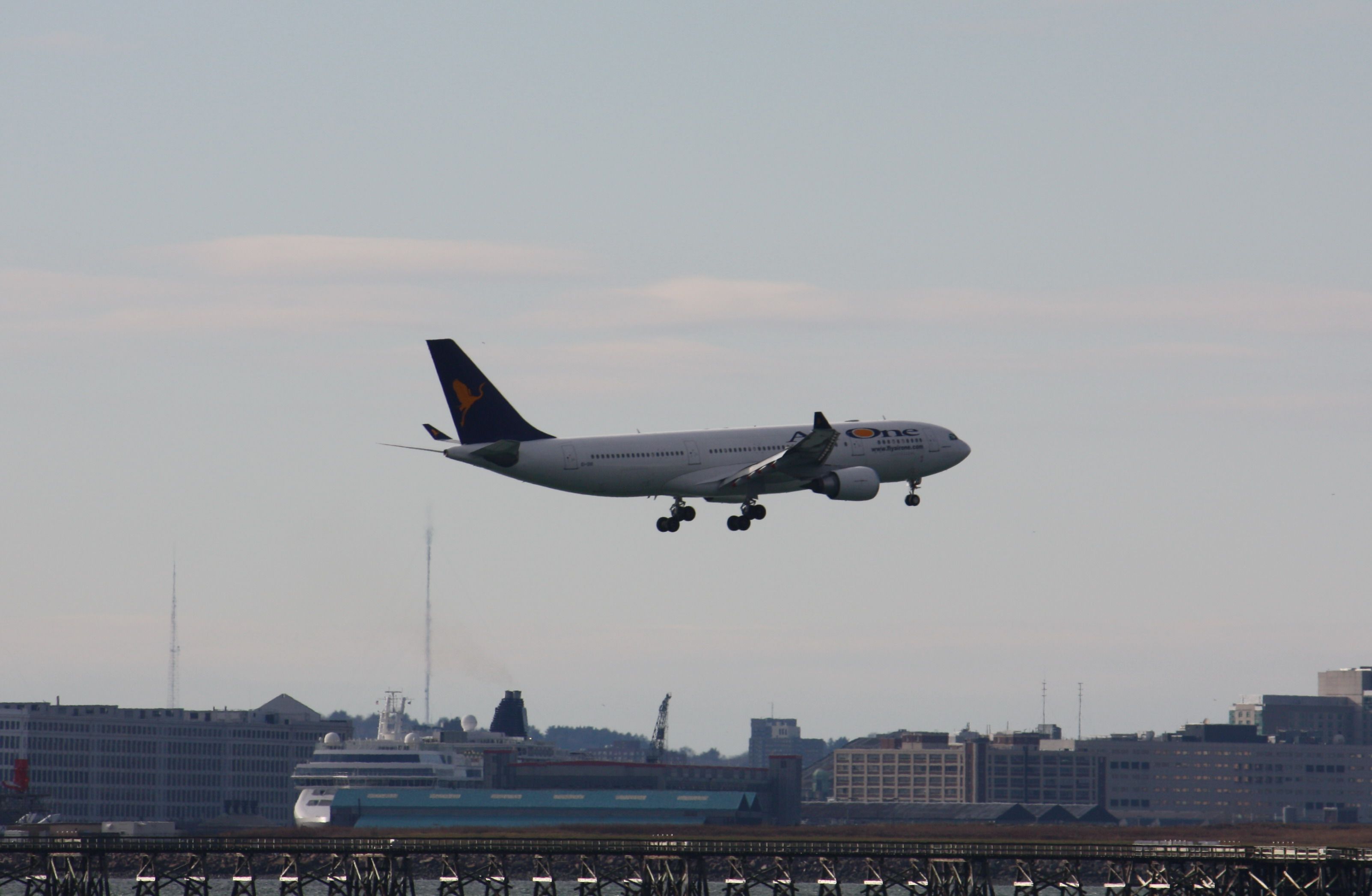 Airbus A330-200 (EI-DIR)