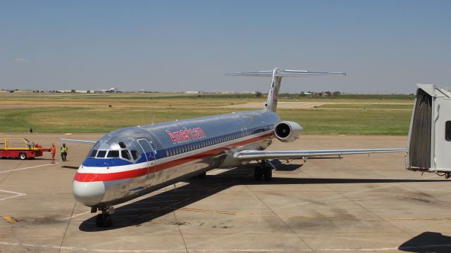 McDonnell Douglas MD-83 (N970TW) - As seen from the terminal the day before her retirement.