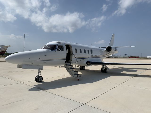 IAI Gulfstream G100 (N20YL)