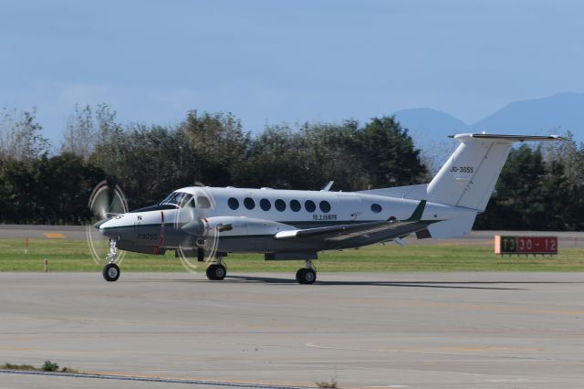 Beechcraft Super King Air 350 (JG3055) - 30 September 2015:Japan Ground Self-Defense Force(JGSDF),Beechcraft 350 King Air.