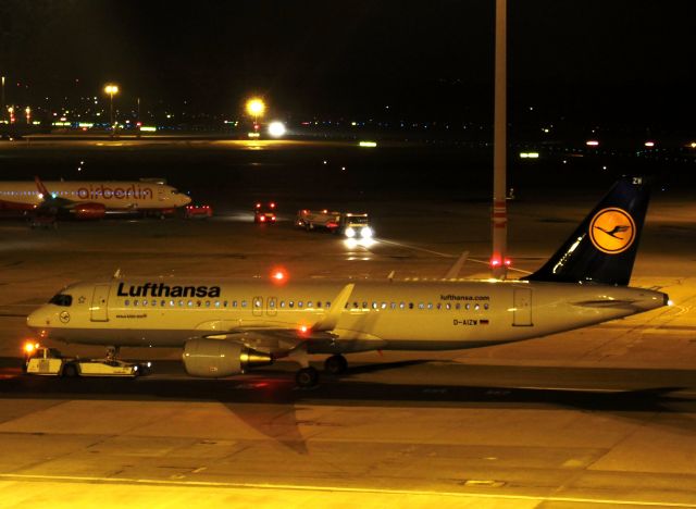 Airbus A320 (D-AIZW)