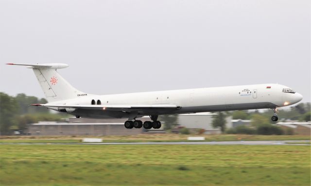 Ilyushin Il-62 (EW-450TR) - Rada Airlines il-62mgr ew-450tr landing at shannon this evening 14/5/21.