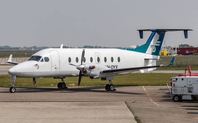 Beechcraft 1900 (VH-OYX)