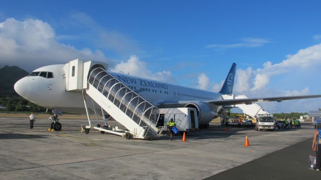 BOEING 767-300 (ZK-NCJ) - ANZ19 after arriving in The Cook Islands from LAX on December 15, 2013