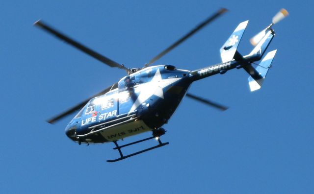 KAWASAKI EC-145 (N145HH) - LIFE STAR