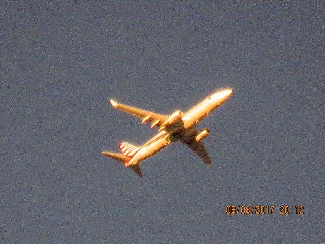 Boeing 737-800 (N967AN)