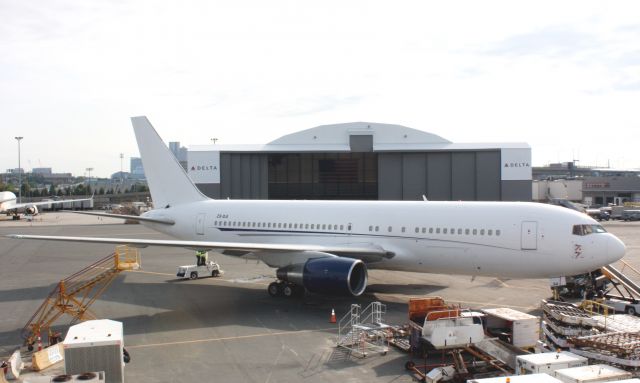 BOEING 767-200 (ZS-DJI) - Aeronexus B767-200 (ZS-DJI) possibly chartering the Liverpool Soccer Team