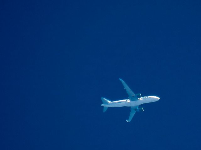 Airbus A320neo (N322FR)