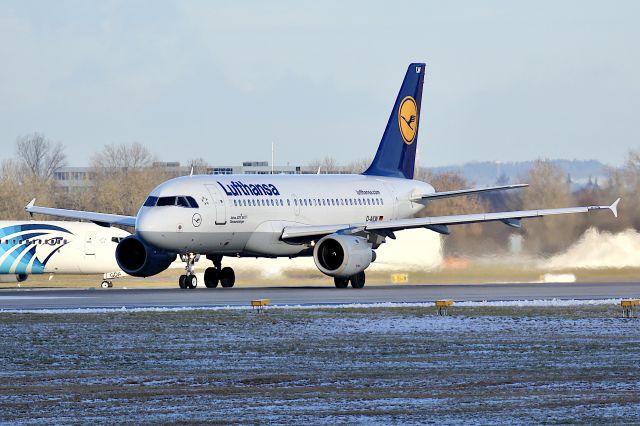 Airbus A320 (D-AILW)