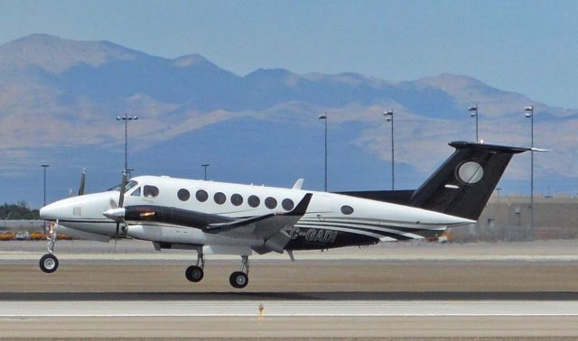 Beechcraft Super King Air 300 (C-GADI)