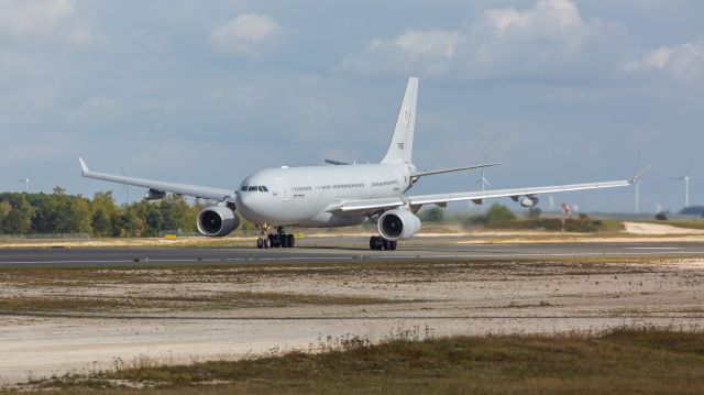 Airbus A330-200 (T055)