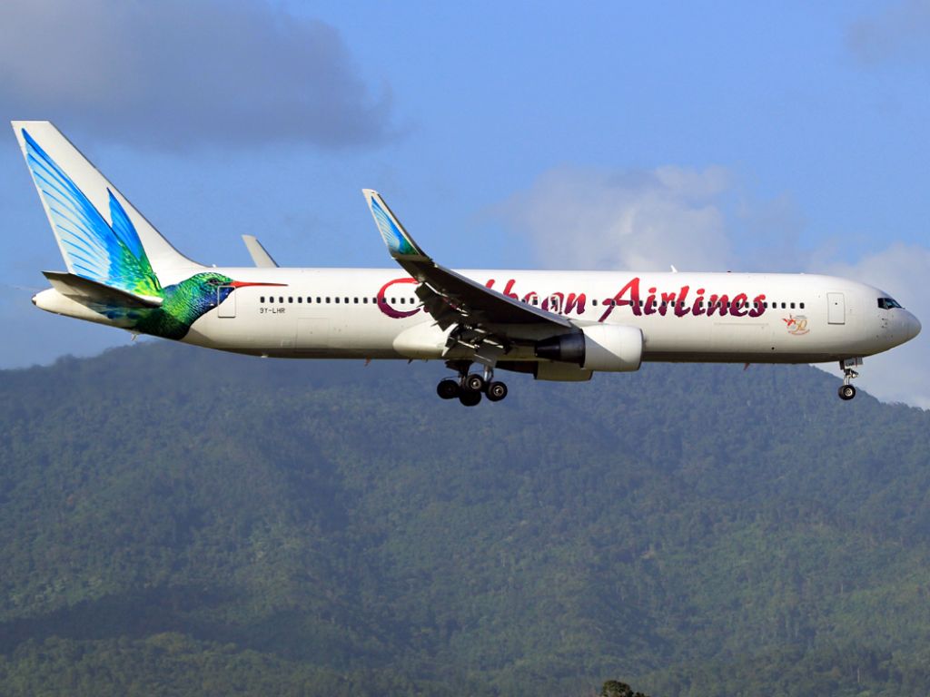 BOEING 767-300 (9Y-LHR)