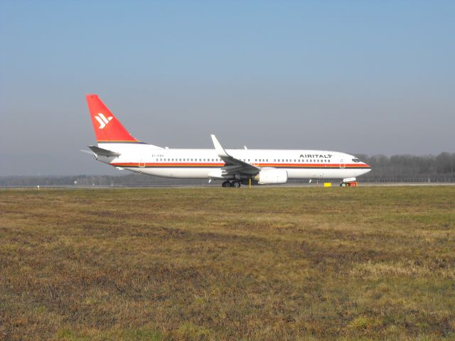 Boeing 737-800 (EI-FDS)