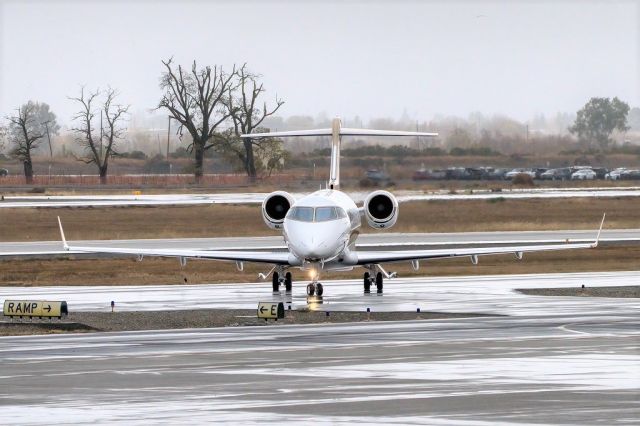 Bombardier Challenger 300 (N304PS) - Bombardier Challenger 300 at Livermore Municipal Airport. December 2020