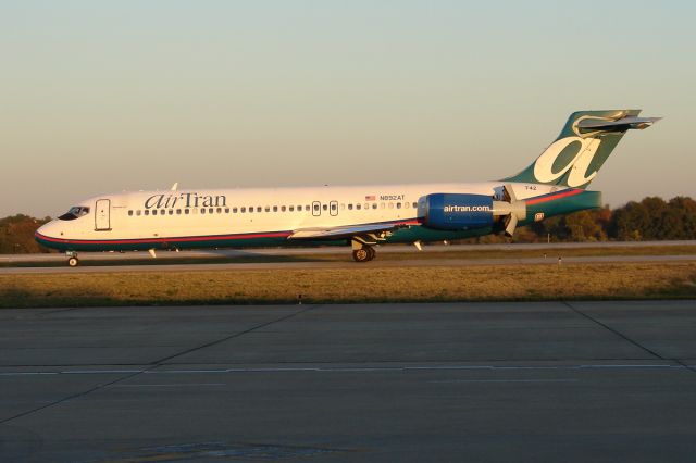 Boeing 717-200 —